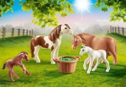 PLAYMOBIL® Country - Ponys Mit Fohlen -Playmobil Shop 70682 pt01 1280x1280